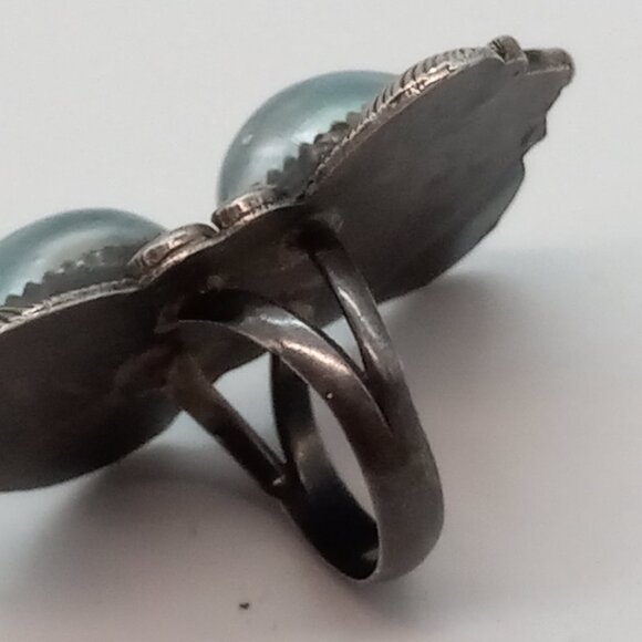 Vintage Double Blue Mabe Pearl Silver Tone Ring Size 7.5 - Picture 2 of 5